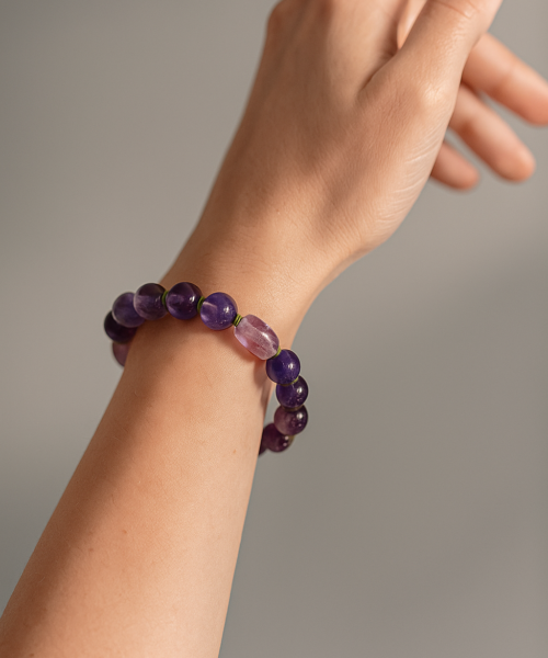 AmethystFlow — 8 mm Doğal Ametist Bileklik